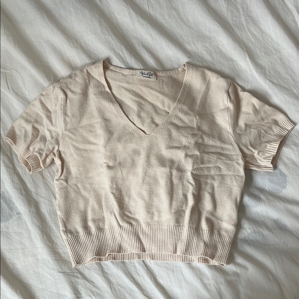 Brandy Melville John Galt Short Sleeve Top